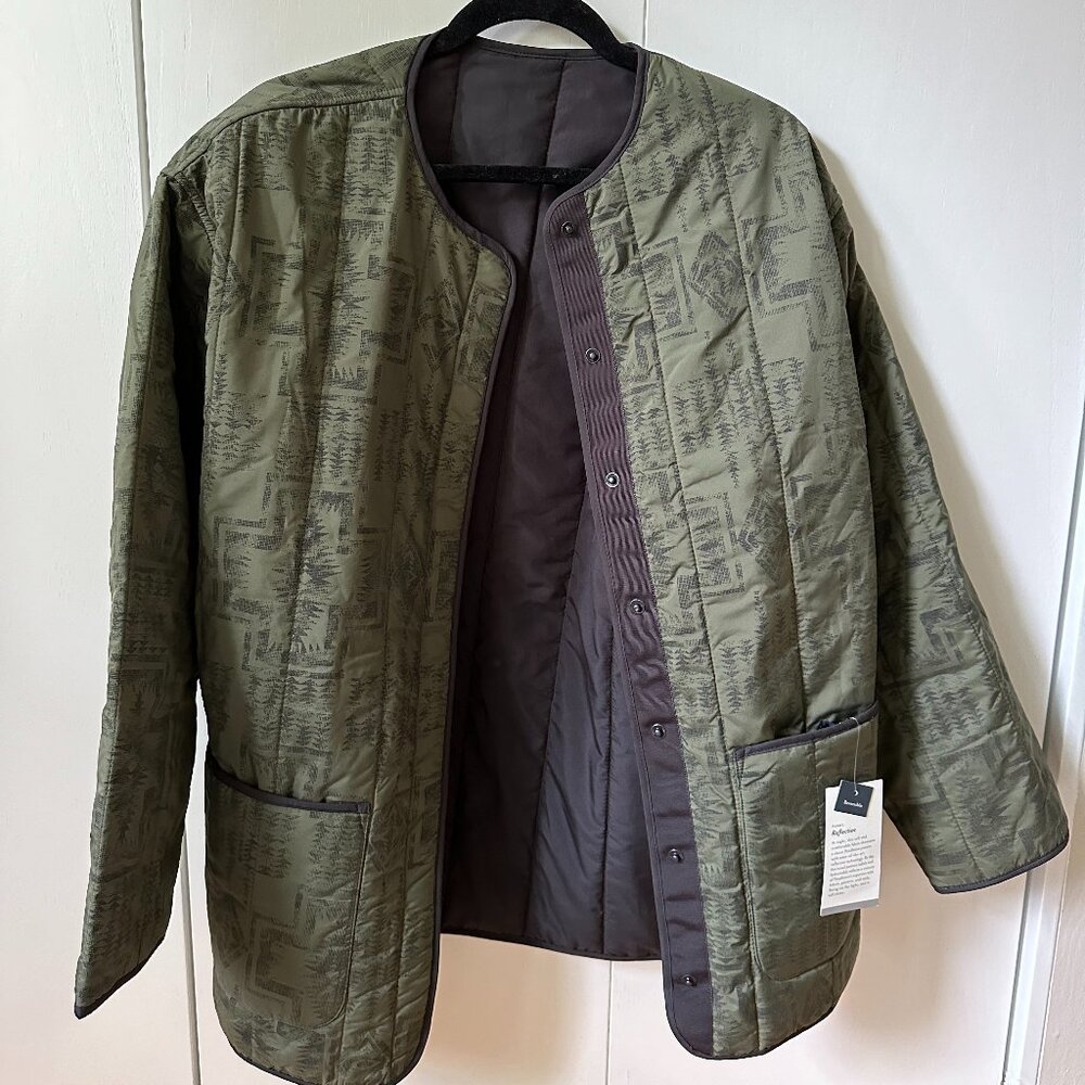 BRAND NEW Women's Pendleton Reversible Quilted Jacket - Medium